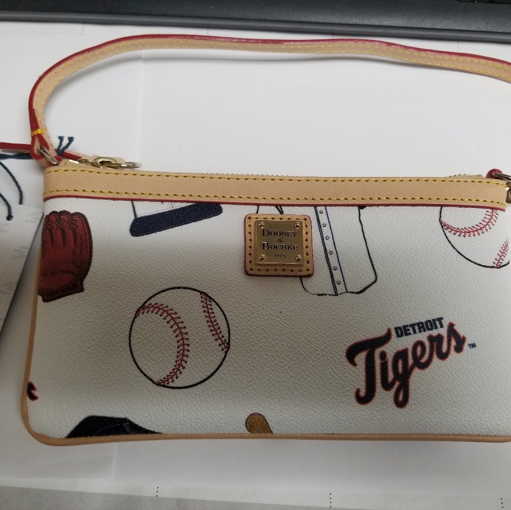 Dooney and Bourke Wristlet